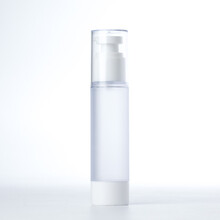 ilbu 透明磨砂乳液真空瓶化妆品分装瓶乳液真空瓶按压式细雾喷雾瓶子护肤品旅行透明便携小样 磨砂压泵真空瓶50ml-透明盖