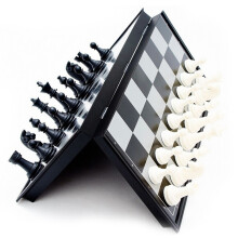 梁威象棋可选带棋盘可折叠便携入门业余训练比赛实木 磁性国际象棋