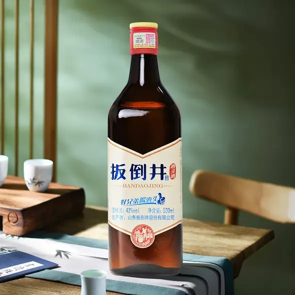 ヒロ　白酒 瀘州老窖 (ろしゅうろうこう)中国名白酒