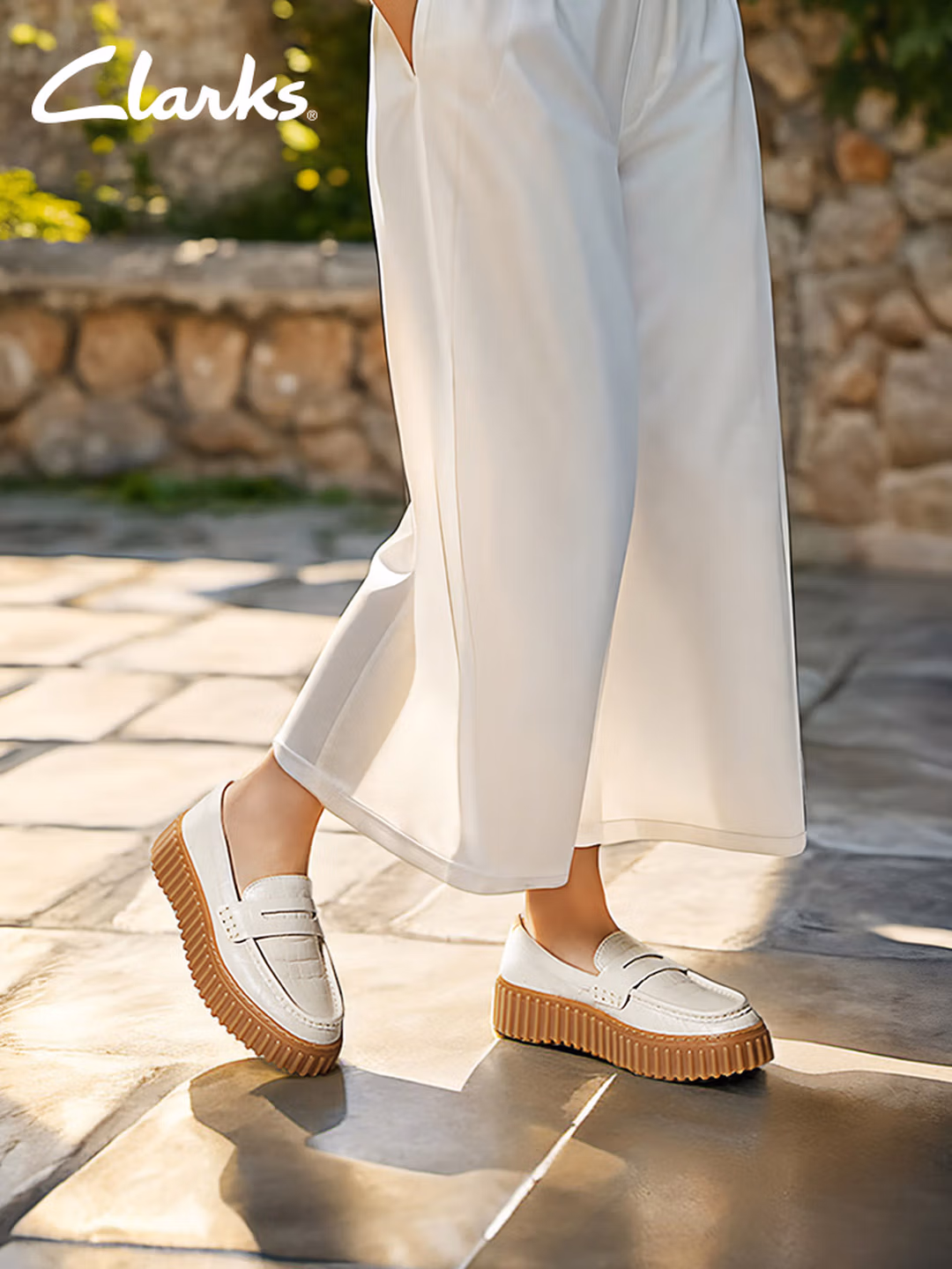 Clarks 其乐 街头系列 女式厚底松糕乐福鞋 Plus会员折后¥369包邮