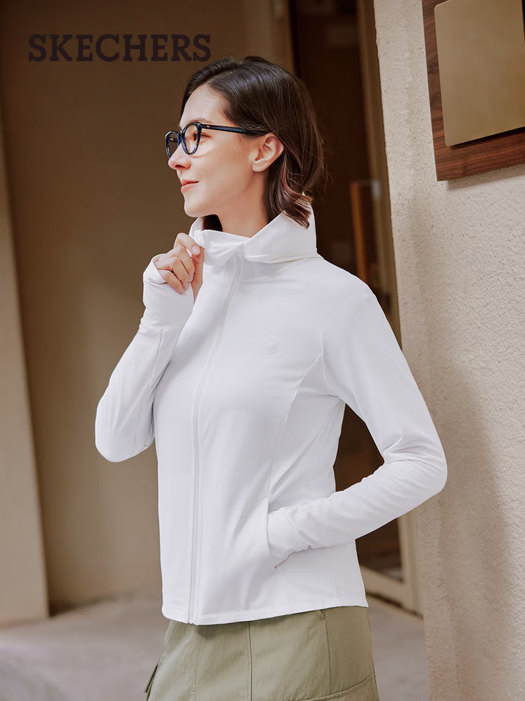 Skechers 斯凯奇 防晒家族霓裳系列 修身款 女式防晒外套 P225W123 ¥105 多色可选