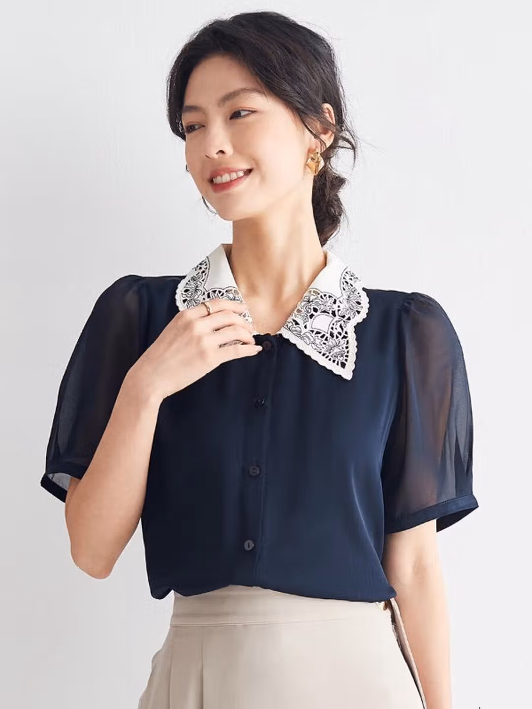 PALUOPO 帕罗 复古蕾丝翻领短袖 女式真丝上衣  京东优惠券折后￥259 三色可选