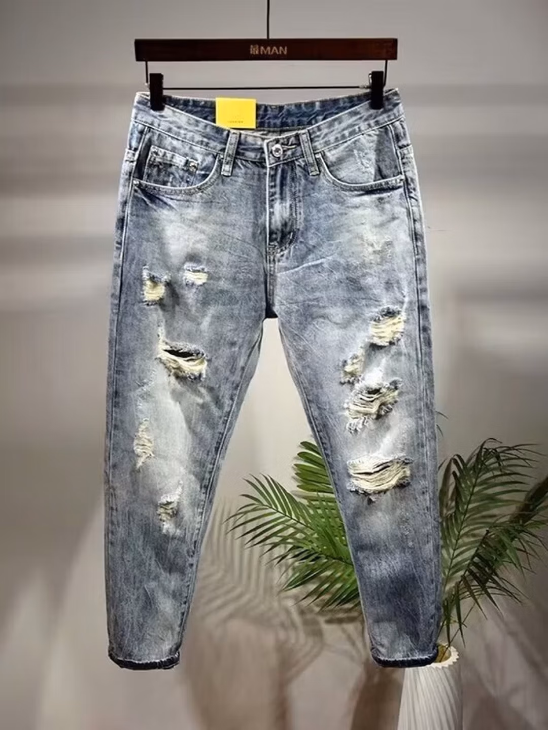 Summer Ripped Jeans Men's Straight Slim-Fit Small Foot Nine-Point Pants Korean Version Trendy Versatile Beggar Casual Pants, Light Blue 29 [100-55kg]_mkmklike.com