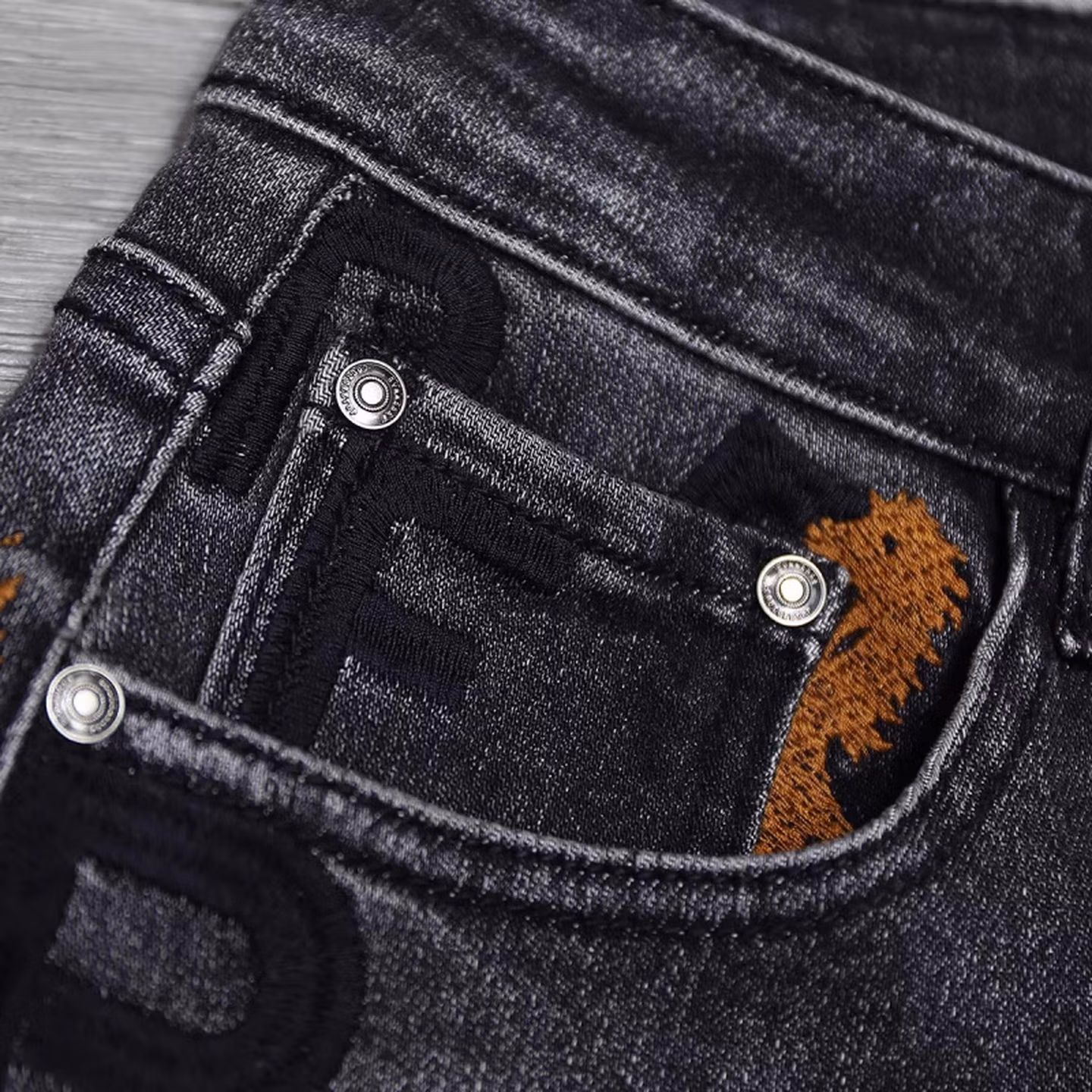 High-end Letter Embroidered Jeans Men's High-end Trendy Brand Handsome Straight Slim-fitting Small Feet Elastic Versatile Casual Pants, Black 28_mkmklike.com