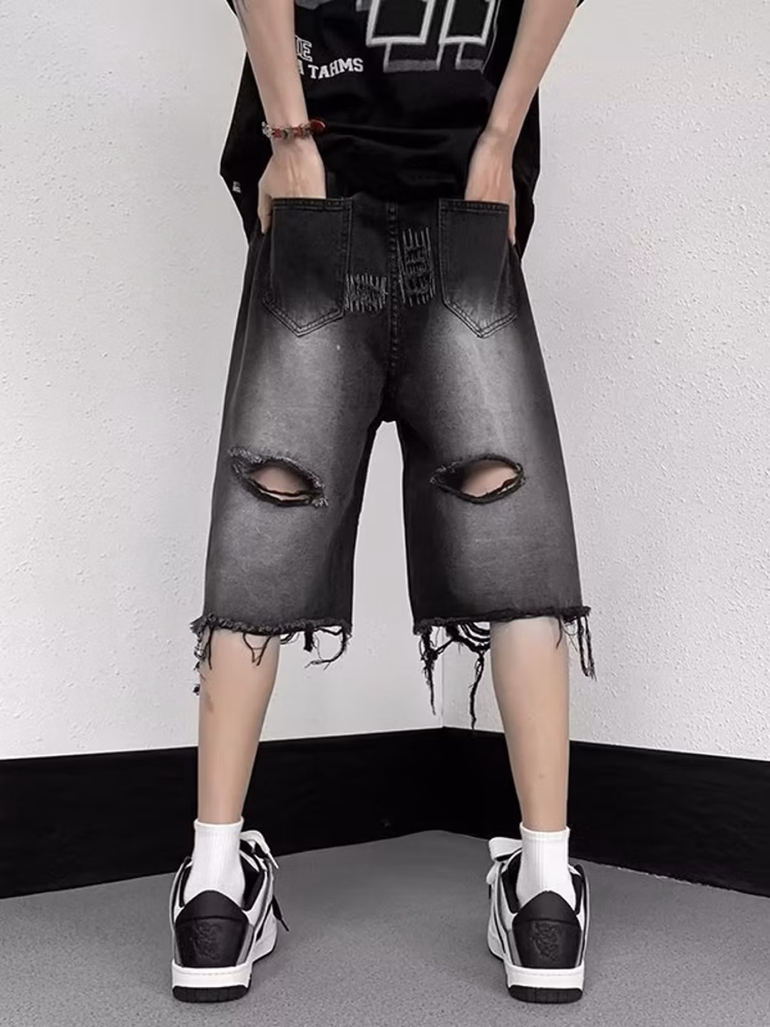 Ripped Beggar Pants Men's Summer Thin Loose Straight Denim Shorts Teen Student Ruffian Handsome Knee Six-point Pants, Black XL_mkmklike.com