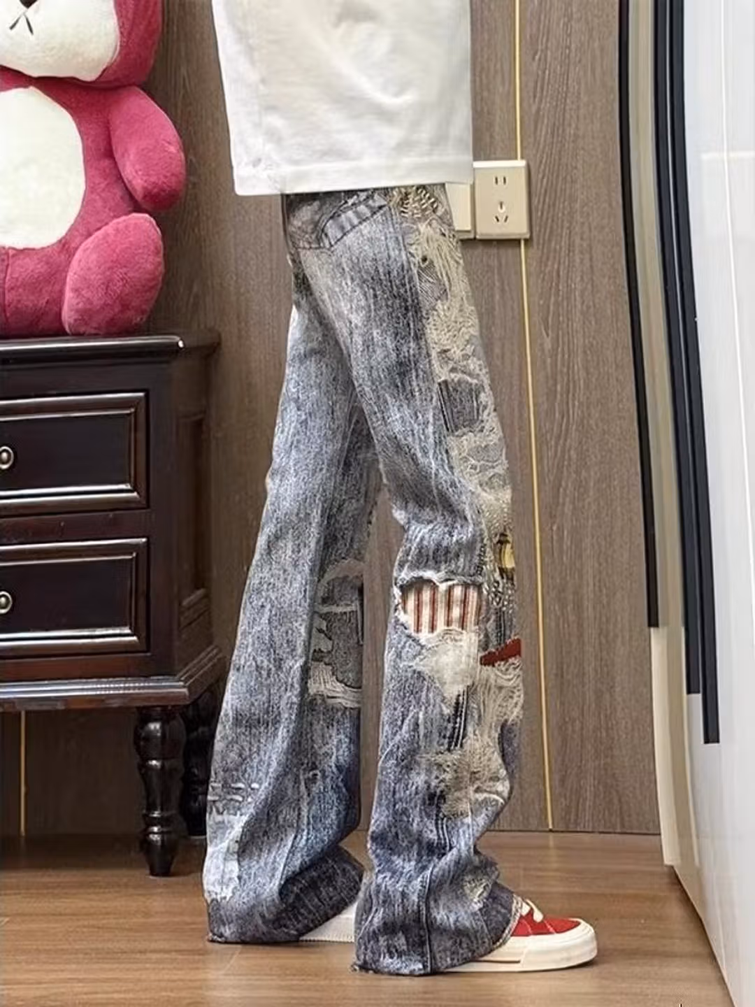 Herren Jeans Im American Retro Look Mit Print Und Geradem Schnitt_voghion.com