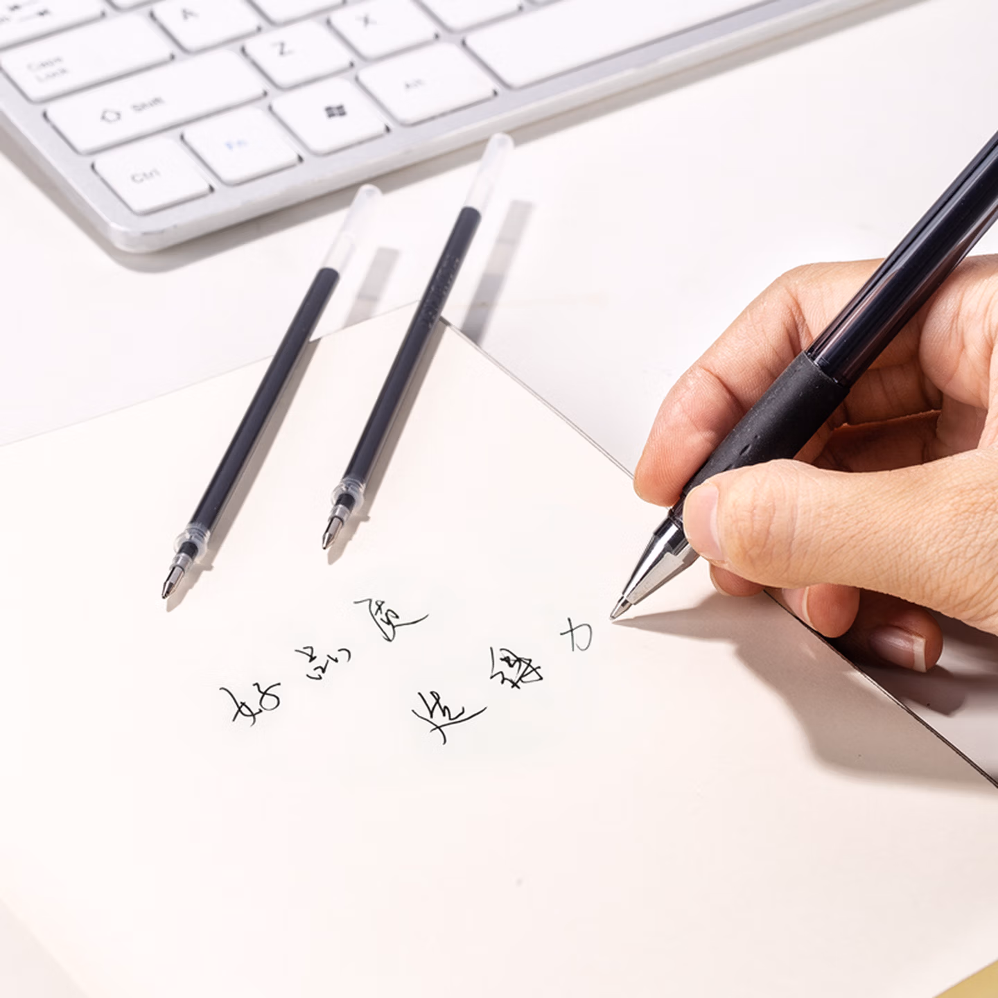 得力(deli)0.5mm中性笔芯签字笔水笔替芯 6600/33109/Q7适用