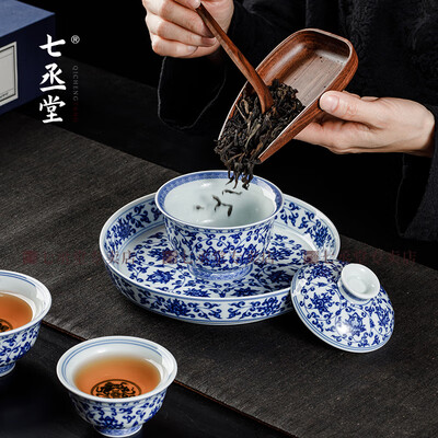 青花瓷茶具