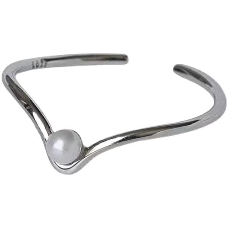 DUTRIEUXS925 Ring aus reinem Silber mit V-förmiger Perle für Damen, leichter Luxus, hochwertiges Nischendesign, Ring für den Zeigefinger, Geschenkidee_voghion.com