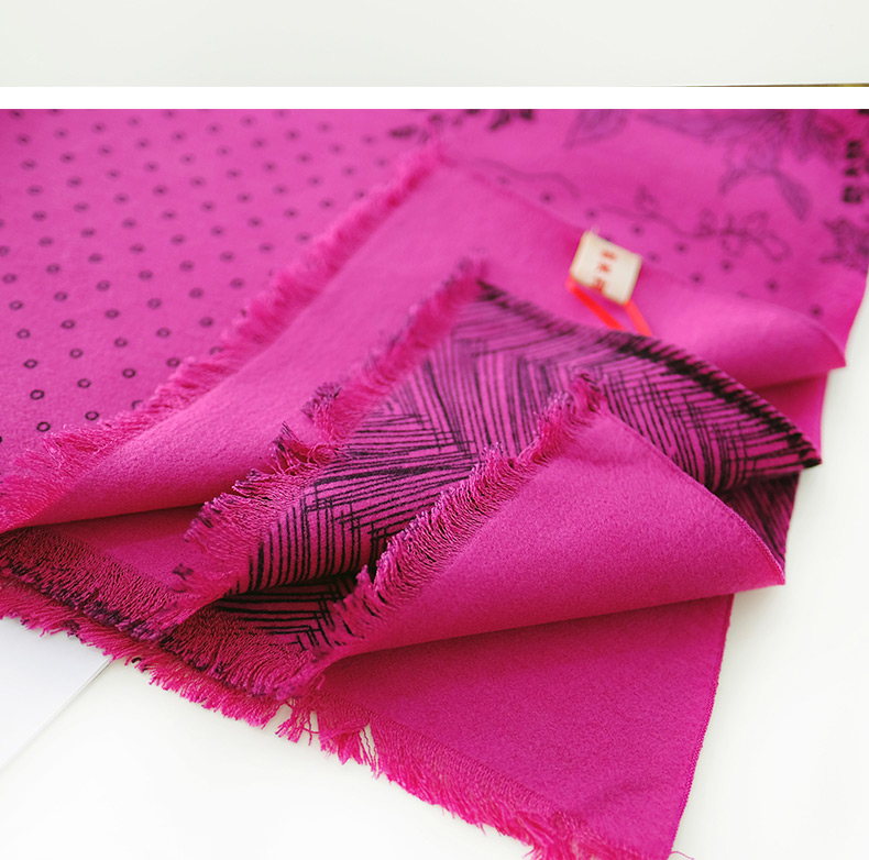 瑞蚨祥 围巾女秋冬季保暖长款丝巾桑蚕丝女士真丝拉绒披肩礼盒装 黄色