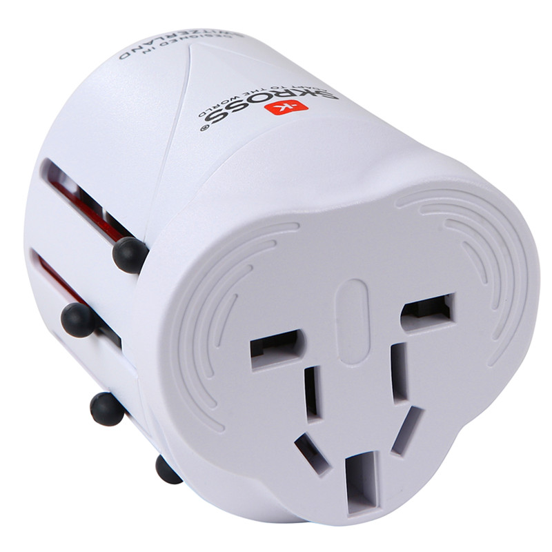 全球旅行万能转换插头