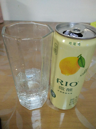 rio锐澳鸡尾酒预调酒微醺鸡尾酒330ml8罐口味随机发不接受指定