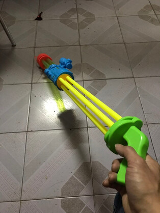 水枪玩具呲水枪大号水炮枪沙滩漂流儿童戏水抽拉式高压喷射枪 加特林