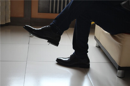 乔锐qiaorui春秋季男士商务正装皮鞋真皮鞋子尖头英伦青年大码男鞋