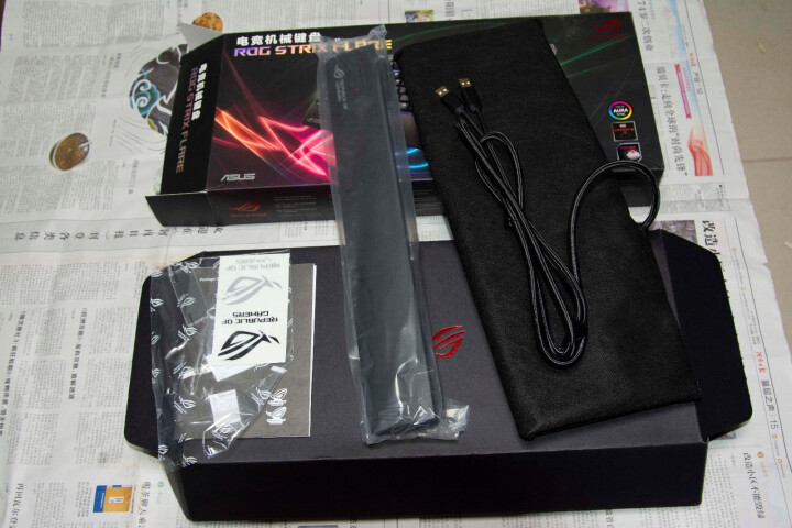 华硕（ASUS）ROG STRIX FLARE 耀光机械游戏键盘 RGB Cherry红轴 幻彩背光 可定制铭牌 绝地求生吃鸡键盘怎么样，好用吗，口碑，心得，评,第4张