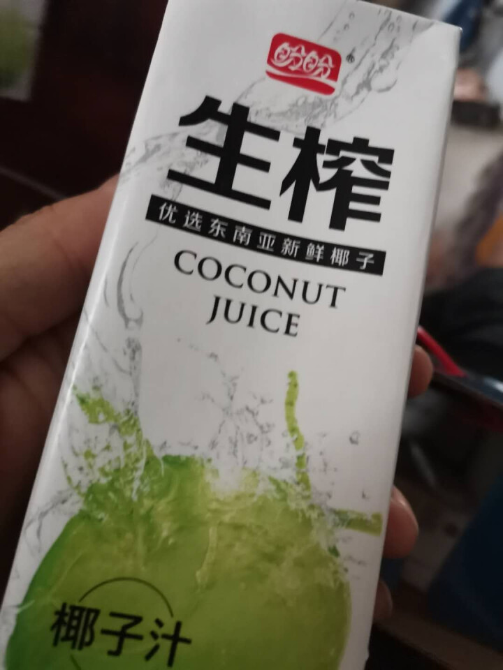 盼盼 椰子汁 植物蛋白饮料 椰奶椰子水 250ml*12瓶 整箱 礼盒装 250ml*12瓶 国潮礼盒装怎么样，好用吗，口碑，心得，评价，试用报告,第3张