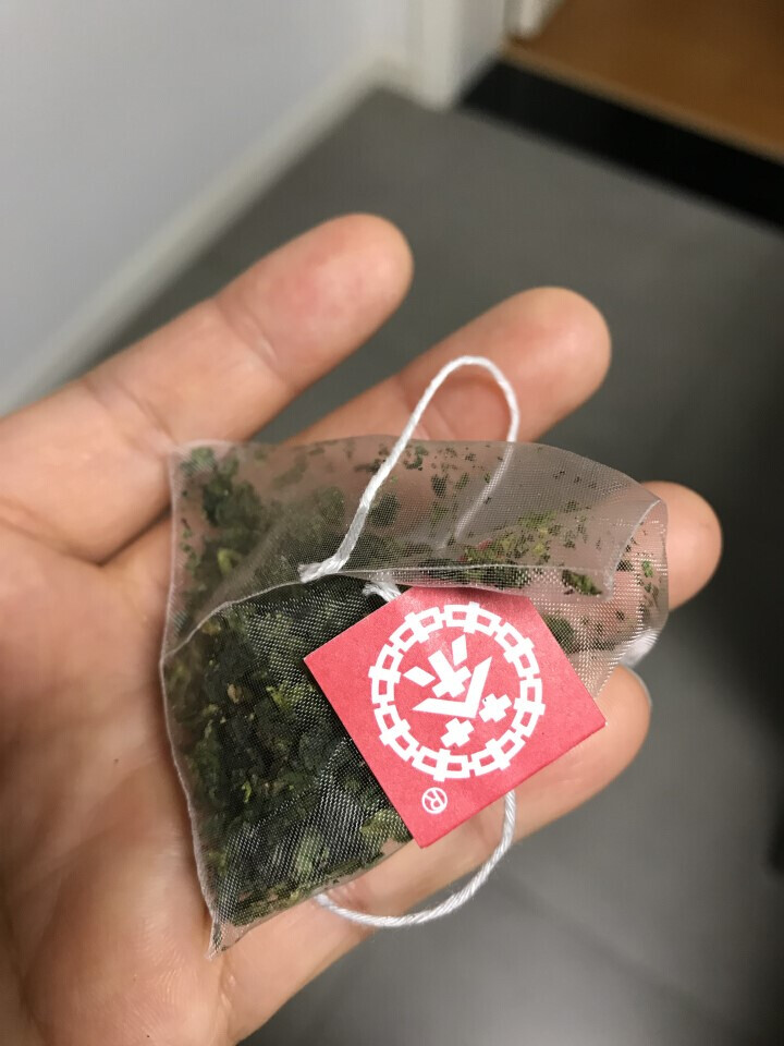 中粮集团中茶清茶铁观音小袋装清香茶叶袋泡花草茶10包一盒30g 铁观音试用装(1袋)怎么样，好用吗，口碑，心得，评价，试用报告,第3张