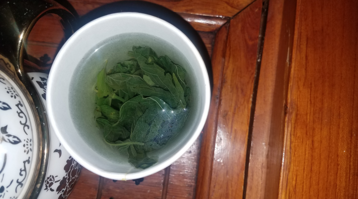 五指山忧遁草茶年货罐装凉茶 海南黎王草茶优盾草干叶鳄嘴花茶叶150g怎么样，好用吗，口碑，心得，评价，试用报告,第2张