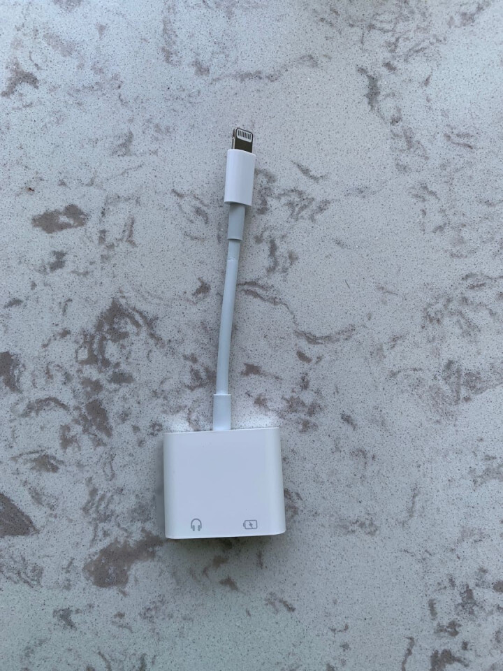 倍诺佳苹果耳机转接头iPhone11ProMax/XS/XR/8/7充电耳机二合一转换器转接口分线器 通话充电听歌【双Lightning】四合一转接线怎么样，好,第3张