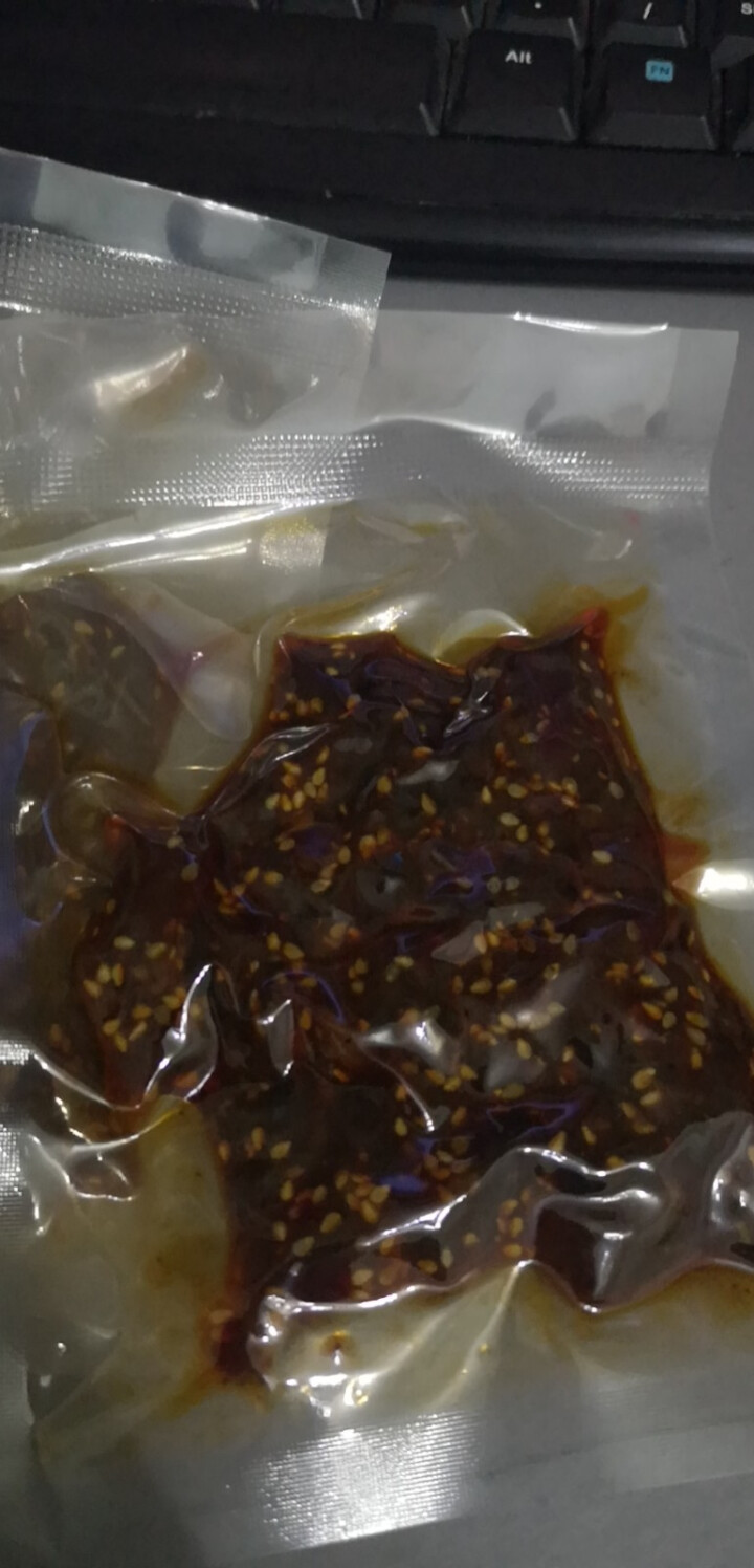 食味的初相 牛肉干135g麻辣酱卤牛肉条精选牛肉休闲零食肉干 麻辣牛肉怎么样，好用吗，口碑，心得，评价，试用报告,第4张