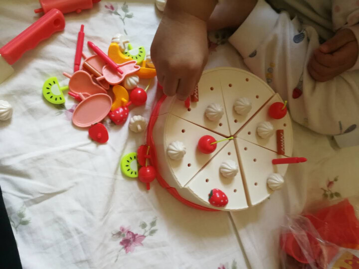 纽奇(Nukied) 儿童过家家玩具售卖车做饭厨房玩具仿真电饭锅男孩女孩益智玩具 会发光蛋糕切切乐83件套怎么样，好用吗，口碑，心得，评价，试用报告,第4张