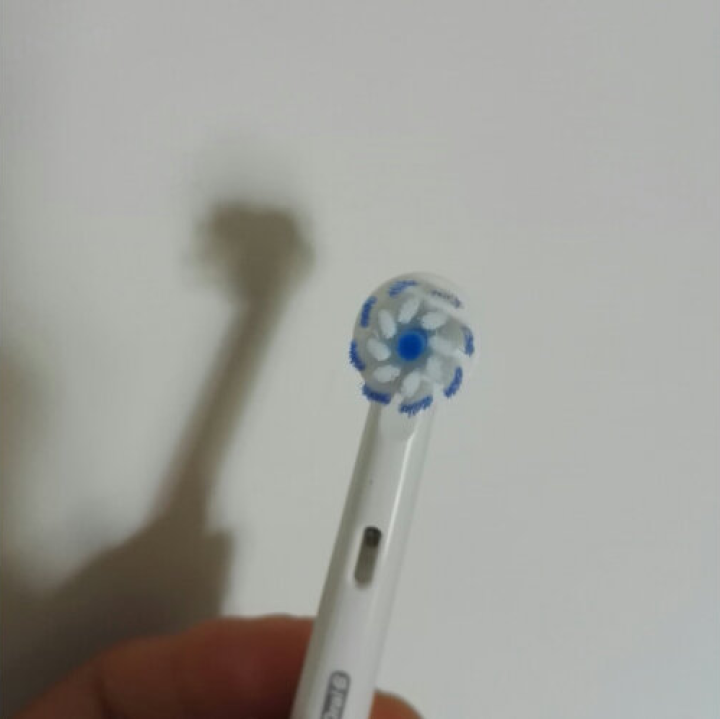 博朗 欧乐B（Oralb）电动牙刷头 4支装 精准清洁型 适配成人2D/3D全部型号 EB20,第3张