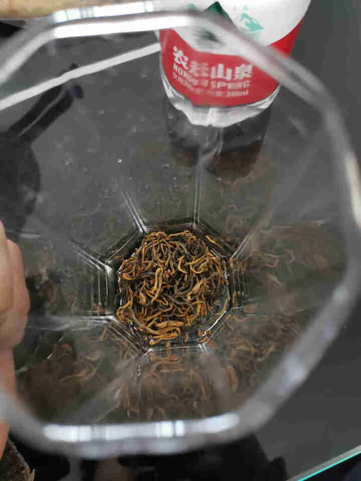 初晓云南凤庆蜜香滇红茶细金丝特级浓香型红茶叶 新芽 单盒装怎么样，好用吗，口碑，心得，评价，试用报告,第2张