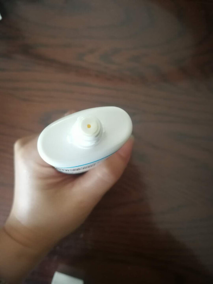 九叶草防晒霜SPF35+ 清爽倍护便携全身防晒防水户外美肤防晒霜亮肤紫外线隔离霜白皙防水男女通用 清爽倍护便携防晒乳45g怎么样，好用吗，口碑，心得，评价，试用,第3张