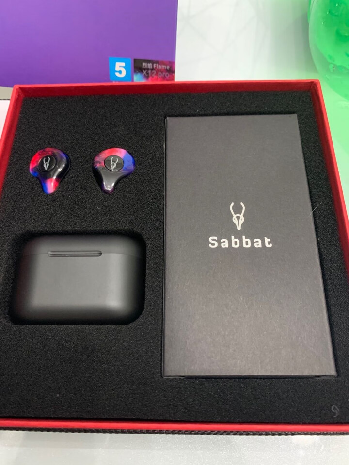 魔宴（Sabbat） X12pro蓝牙耳机双耳运动真无线迷你超小隐形磁吸半入耳式耳麦华为苹果安卓 烈焰【贴耳设计/跑步运动/狂甩不掉】怎么样，好用吗，口碑，心得,第4张