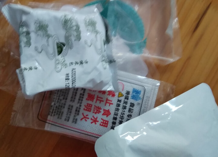 【爱上零食屋】为吃而战自热米饭煲仔饭盖浇饭黄焖鸡户外速食 宫保鸡丁 320g怎么样，好用吗，口碑，心得，评价，试用报告,第3张