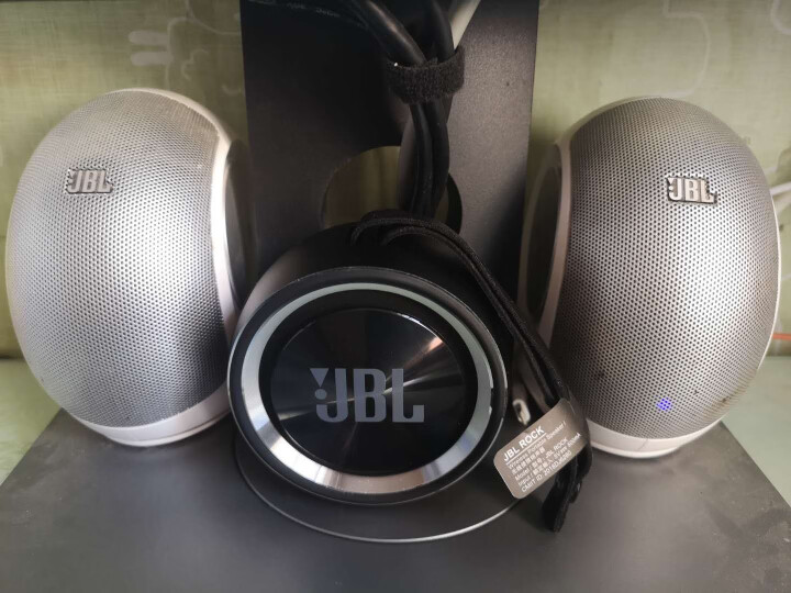 JBL ROCK音乐旋风 蓝牙音箱 重低音炮 户外便携音响 车载迷你音响 蓝牙音响 无线家用小音响 ROCK 音乐旋风怎么样，好用吗，口碑，心得，评价，试用报告,第4张