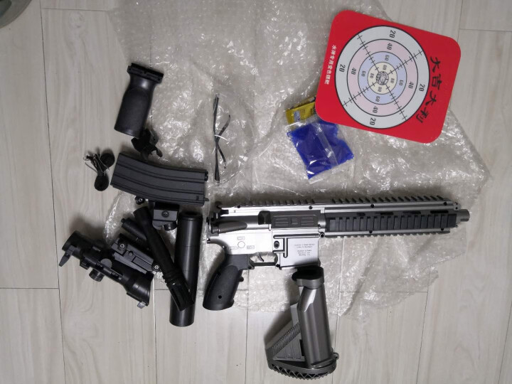 M416儿童玩具枪AUG可发射水弹枪男孩生日礼物QBZ95式突击步抢AWM手动下供弹玩具枪 m416银色手动版怎么样，好用吗，口碑，心得，评价，试用报告,第3张