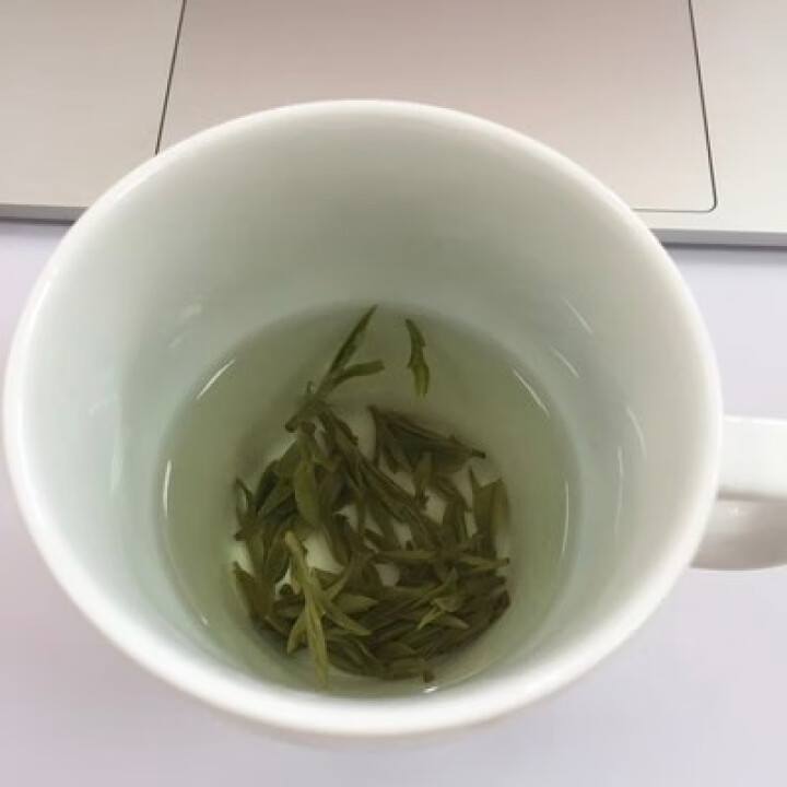 买二送一 峨山馨芽 2020新茶 绿茶 雀舌茶 四川峨眉山明前春茶嫩芽毛尖竹叶茶叶青茶高山茶100g怎么样，好用吗，口碑，心得，评价，试用报告,第4张