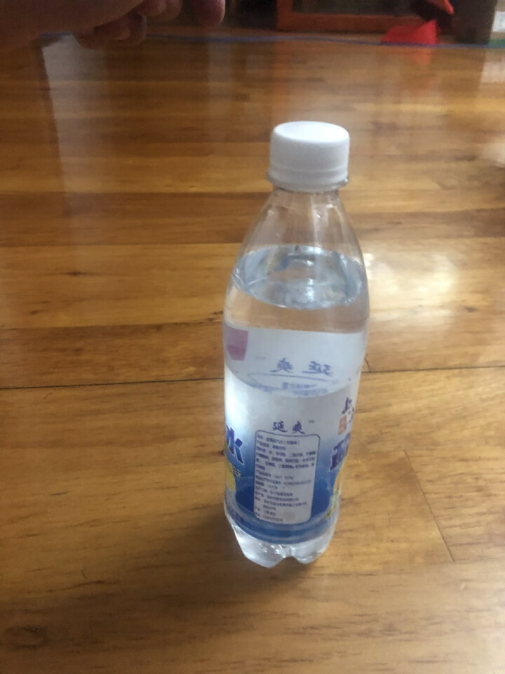 新日期盐汽水上 上海盐汽水 夏季防暑降温碳酸饮料600ml*24瓶整箱批发 盐汽水整箱24瓶*600ml怎么样，好用吗，口碑，心得，评价，试用报告,第4张