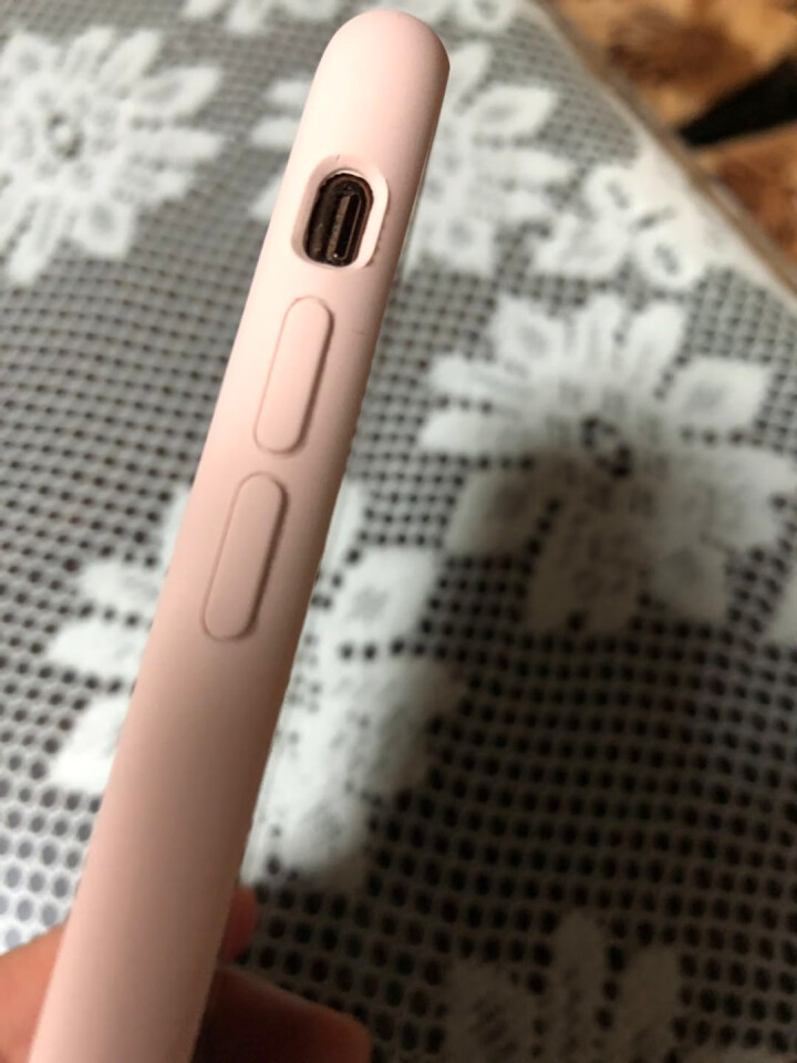 日新隆 苹果X/XS液态硅胶手机壳  iPhoneXS Max高档保护套全包防摔超薄肤感加绒软壳 樱花粉 (5.8寸)  iPhone X/XS通用怎么样，好用,第3张