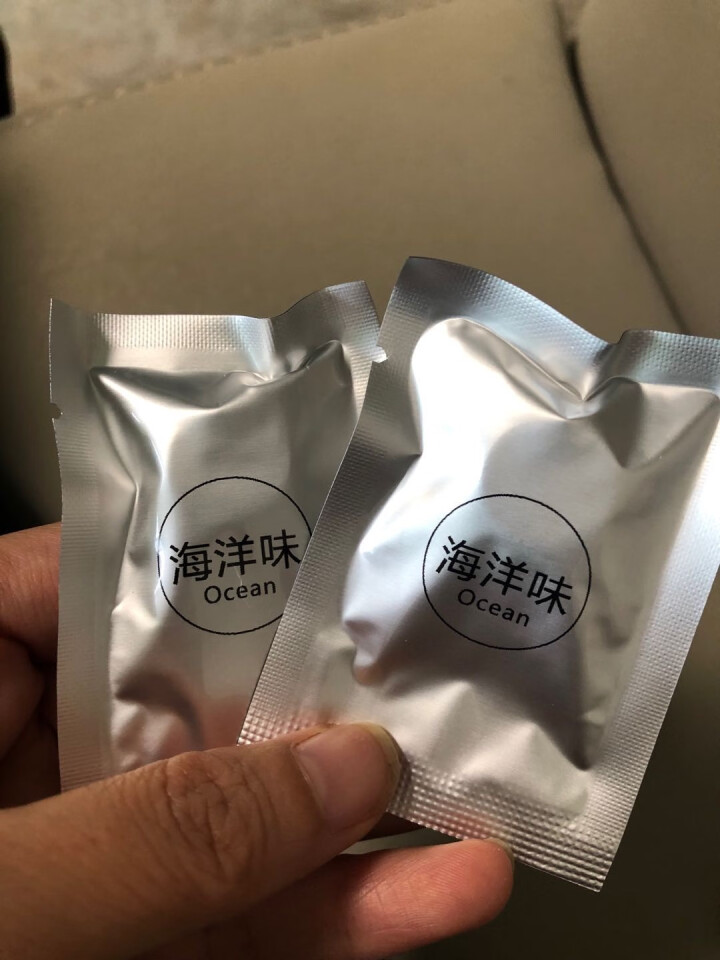 博利良品 汽车香水 车载香水出风口香水夹 车用除异味香薫空气清新棒水滴香水 黑色怎么样，好用吗，口碑，心得，评价，试用报告,第2张