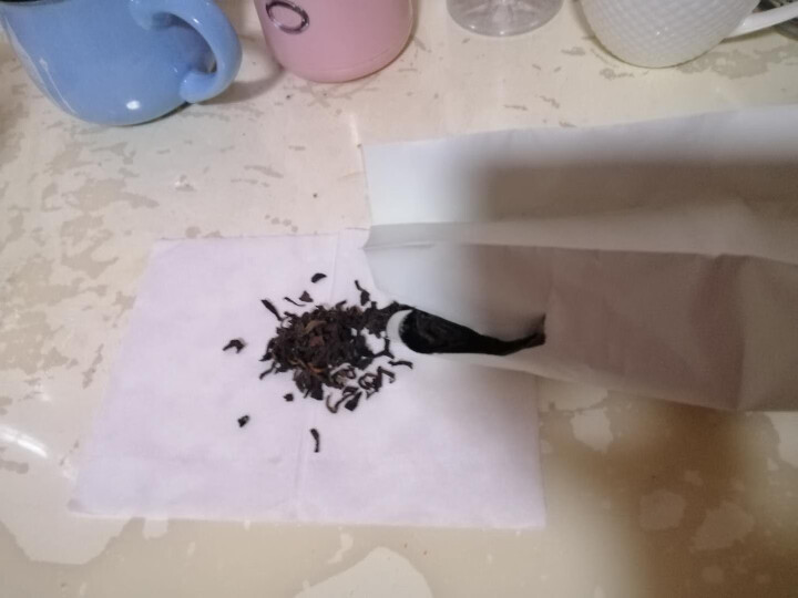 陈年熟普洱茶熟茶老茶云南谱耳潽洱荼茶叶黑茶口粮茶75g 绿叶故事茶叶 陈年熟普洱怎么样，好用吗，口碑，心得，评价，试用报告,第3张