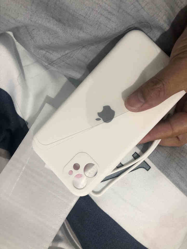 云粼 苹果11手机壳液态硅胶iPhone11摄像头全包11pro Max防摔男女款潮牌软壳ins网红 苹果11【古董白色+钢化膜+挂绳】怎么样，好用吗，口碑，心,第3张