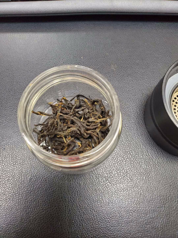 2020年新云南滇红茶古树红茶功夫红茶叶上市口粮茶75g 绿叶故事茶叶 古树红茶怎么样，好用吗，口碑，心得，评价，试用报告,第2张