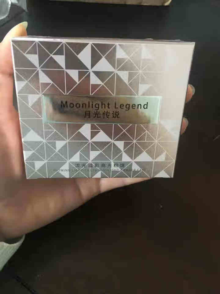 月光传说Moonlight Legend流光溢彩高光粉饼 钻石高光修容提亮肤色 隐形毛孔 土豆泥高光怎么样，好用吗，口碑，心得，评价，试用报告,第4张