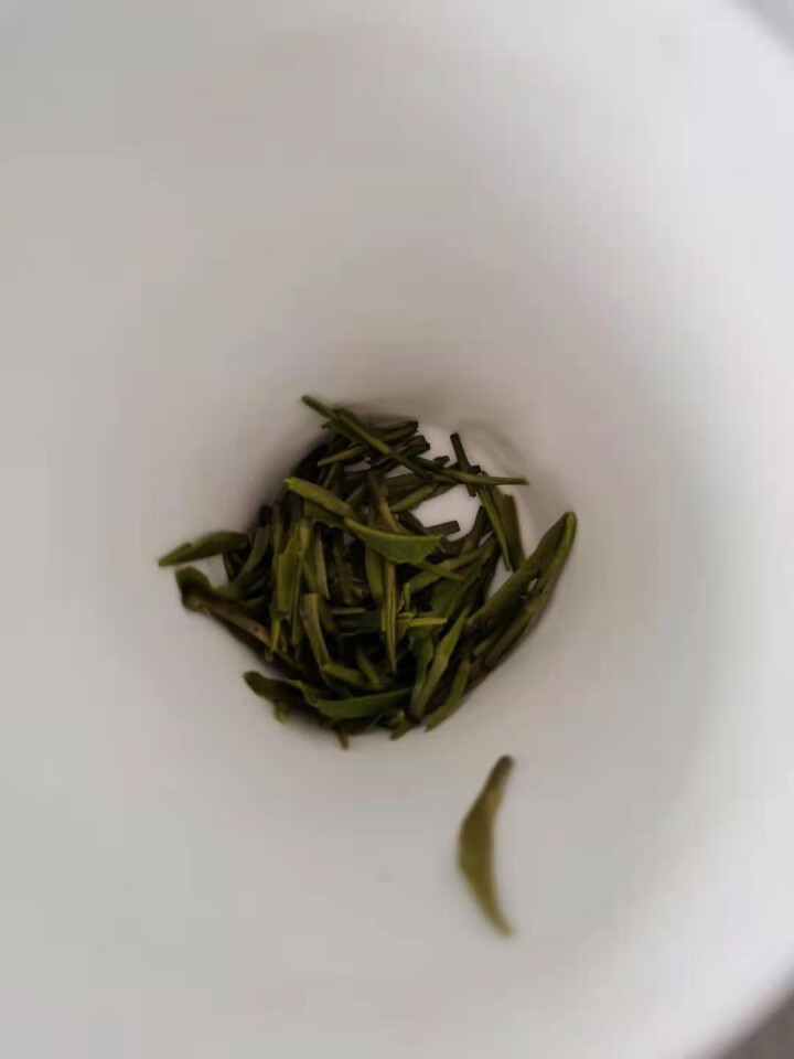 【250克大份量+杯】雀舌绿茶 2020新茶春茶茶叶明前贵州雀舌茶毛尖翠芽散装袋装 250g/袋怎么样，好用吗，口碑，心得，评价，试用报告,第4张