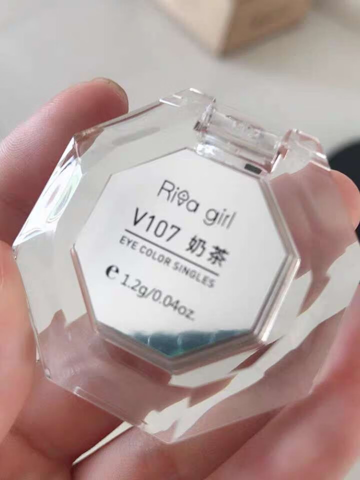 Riva girl单色眼影 哑光珠光偏光大闪懒人初学者眼影 1.2G V107奶茶怎么样，好用吗，口碑，心得，评价，试用报告,第4张