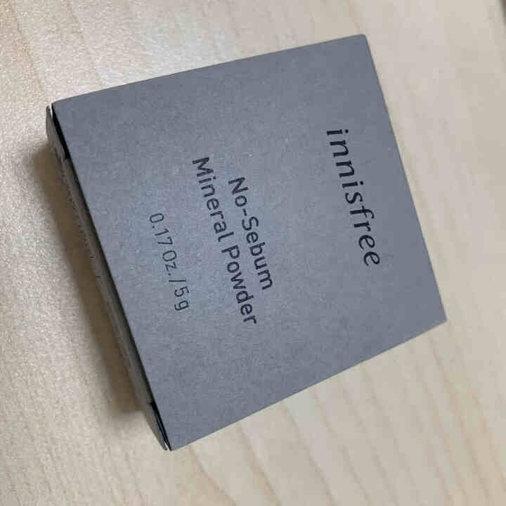 innisfree/悦诗风吟散粉控油矿物质蜜粉定妆粉自然持久防水不脱妆粉饼轻薄裸妆不浮粉 白色怎么样，好用吗，口碑，心得，评价，试用报告,第2张