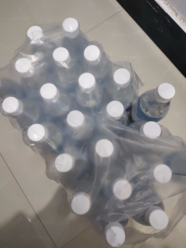 新日期盐汽水上 上海盐汽水 夏季防暑降温碳酸饮料600ml*24瓶整箱批发 盐汽水整箱24瓶*600ml怎么样，好用吗，口碑，心得，评价，试用报告,第2张