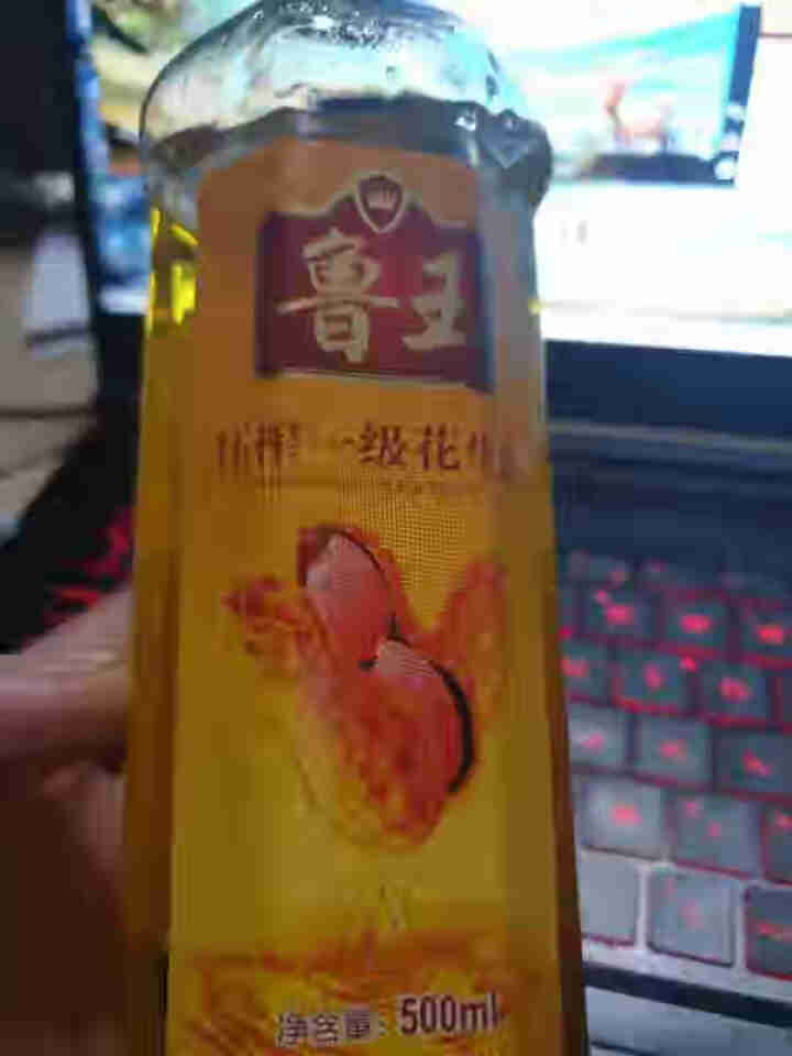 鲁王 压榨一级花生油500ml 食用油粮油植物油家用炒菜 物理压榨味浓油香 健康油 500ML怎么样，好用吗，口碑，心得，评价，试用报告,第2张