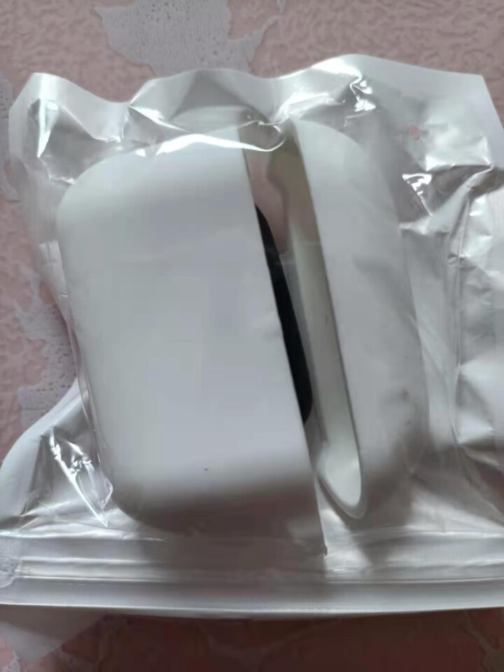 海尼锐 苹果耳机硅胶保护套AirPods Pro硅胶套超薄微磨砂防滑防摔壳带挂钩硅胶收纳盒 磨砂白【常规厚款带金属挂钩】怎么样，好用吗，口碑，心得，评价，试用报,第2张