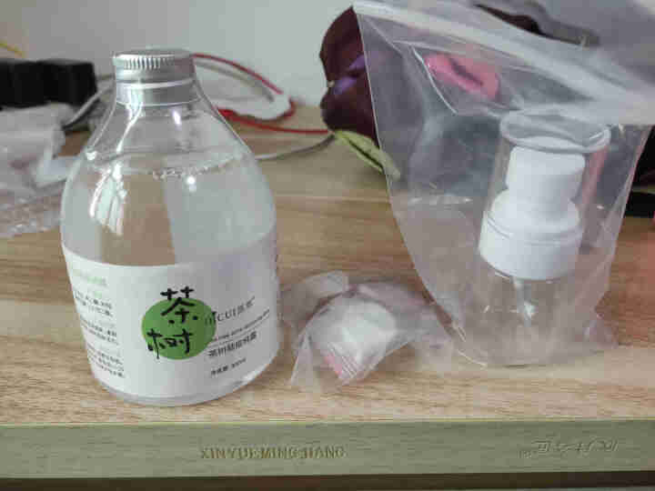 笛萃纯露 爽肤水300ml保湿补水化妆水女 （平衡油脂）茶树祛痘纯露*1瓶怎么样，好用吗，口碑，心得，评价，试用报告,第3张