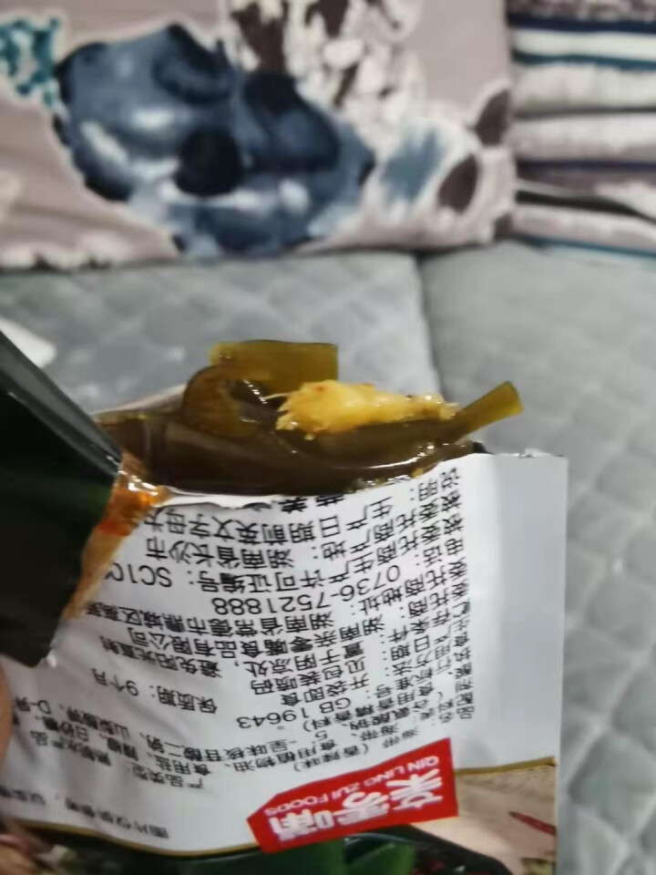 亲零嘴 休闲零食240g海带片海带丝海带节开袋即食小吃下饭菜 香辣味12包 共240g怎么样，好用吗，口碑，心得，评价，试用报告,第4张