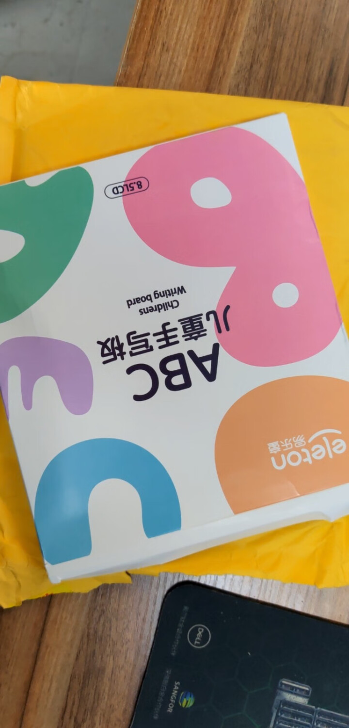 易乐童 儿童液晶手写板电子学生手绘涂鸦写字板益智早教玩具 粉红色 单品装怎么样，好用吗，口碑，心得，评价，试用报告,第2张