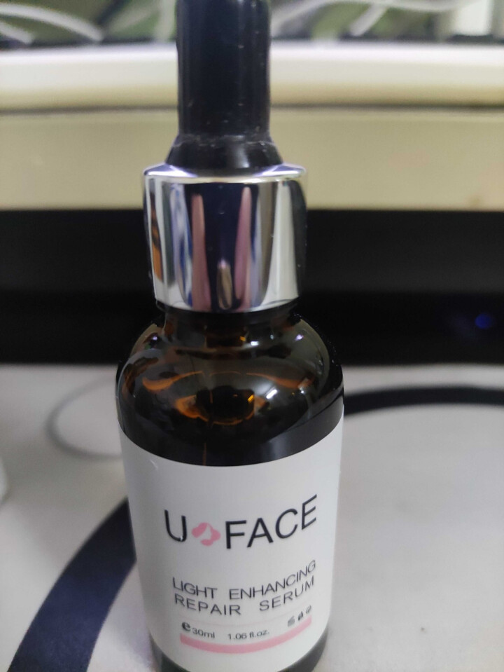 优斐斯（uface）亮妍烟酰胺精华液 30ml优粉瓶（修护肌肤淡化痘印提亮肌肤均匀肤色娇弹嫩滑） 亮妍修护精华液怎么样，好用吗，口碑，心得，评价，试用报告,第3张